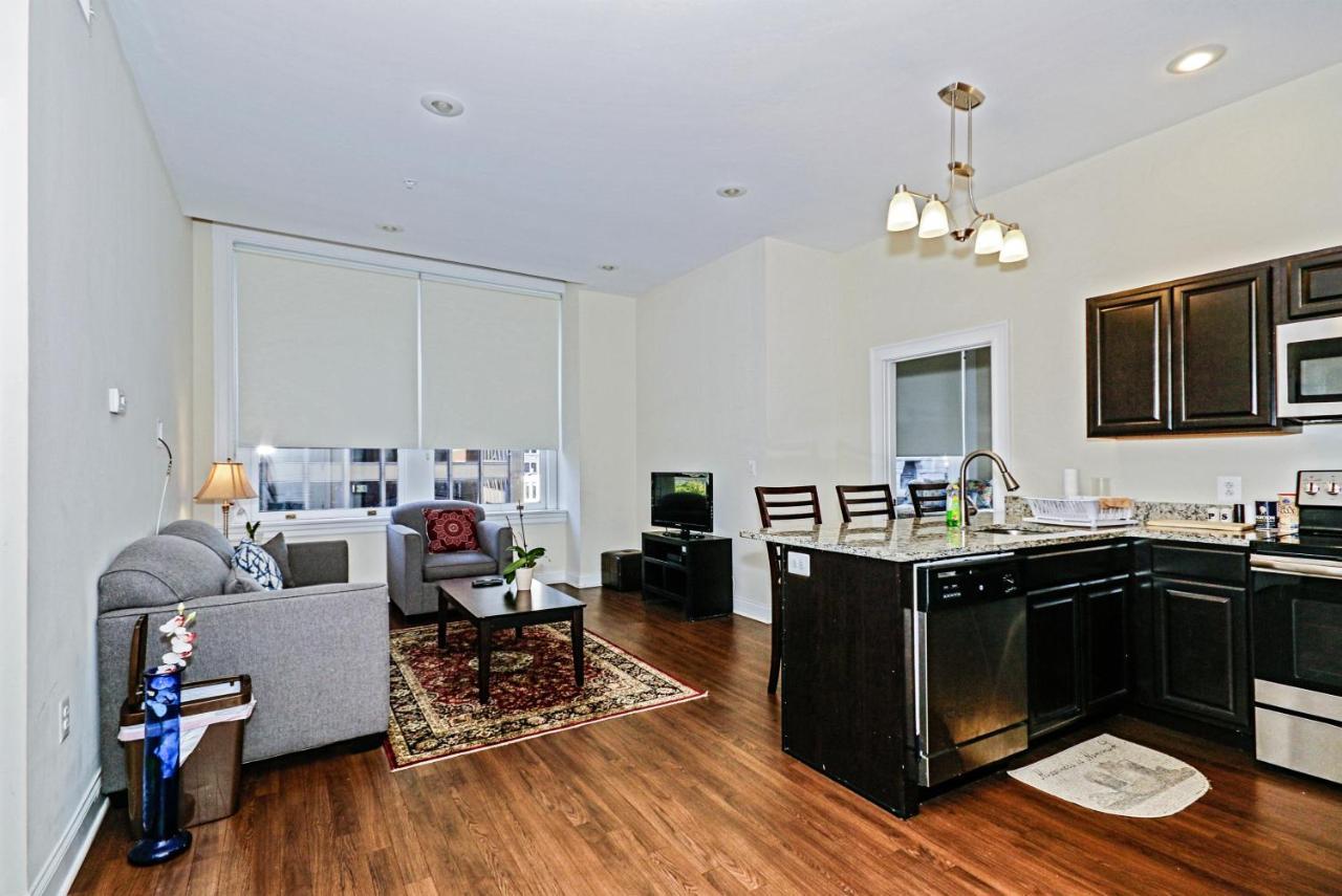 Chase At Lexington St Free Indoor Parking Convention Center Apartment Baltimore Bagian luar foto