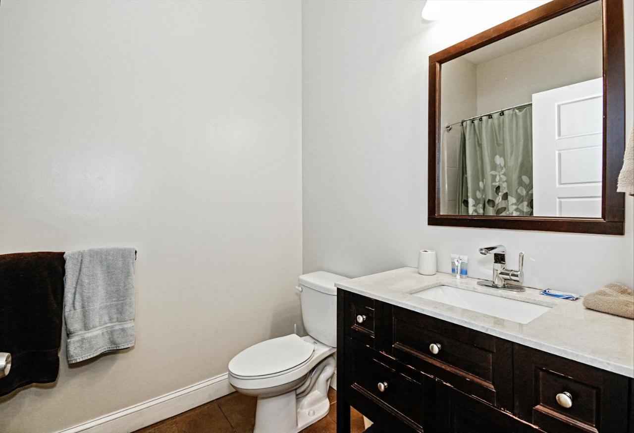 Chase At Lexington St Free Indoor Parking Convention Center Apartment Baltimore Bagian luar foto