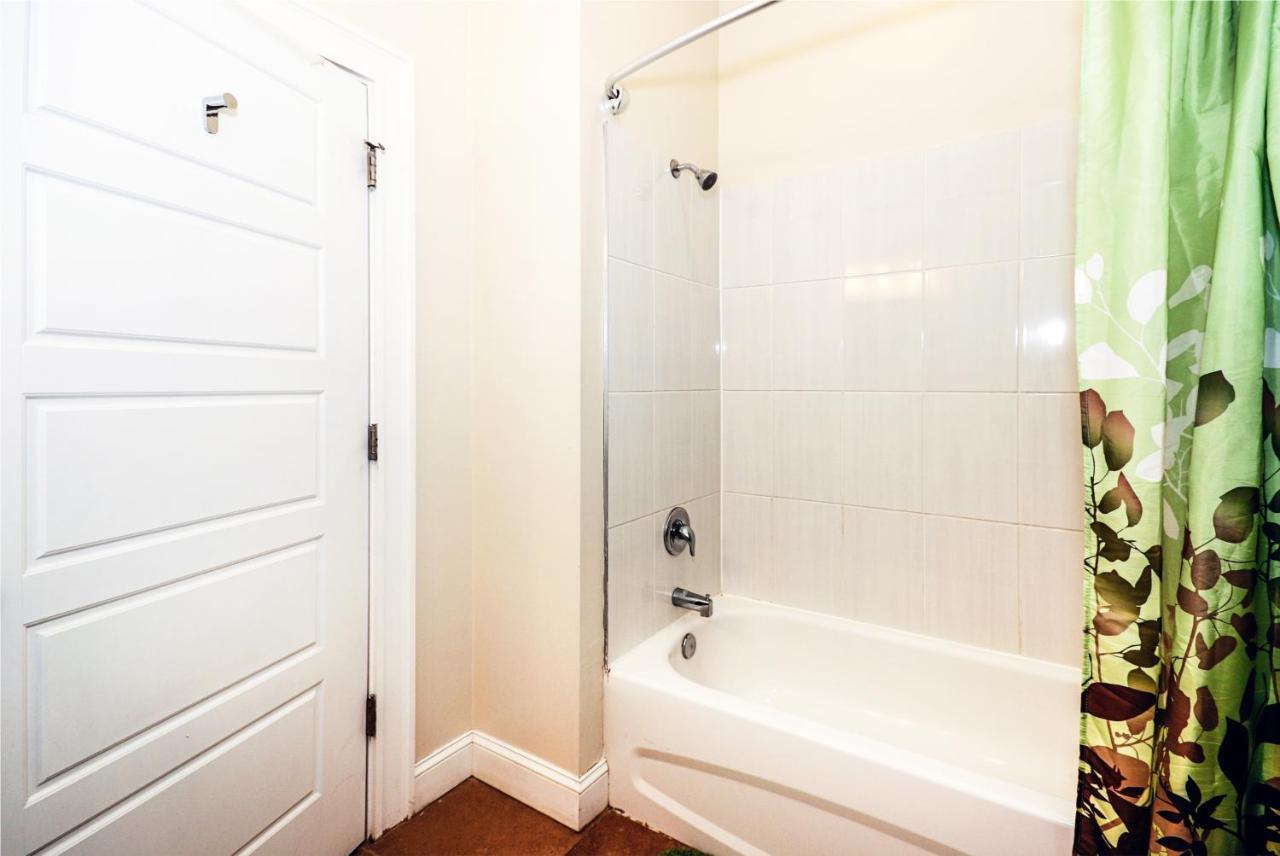 Chase At Lexington St Free Indoor Parking Convention Center Apartment Baltimore Bagian luar foto
