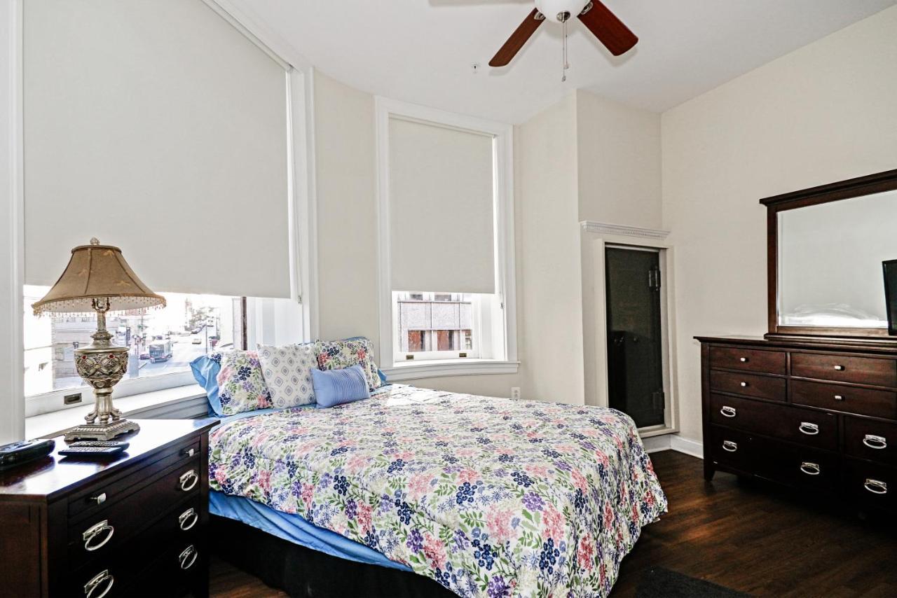 Chase At Lexington St Free Indoor Parking Convention Center Apartment Baltimore Bagian luar foto