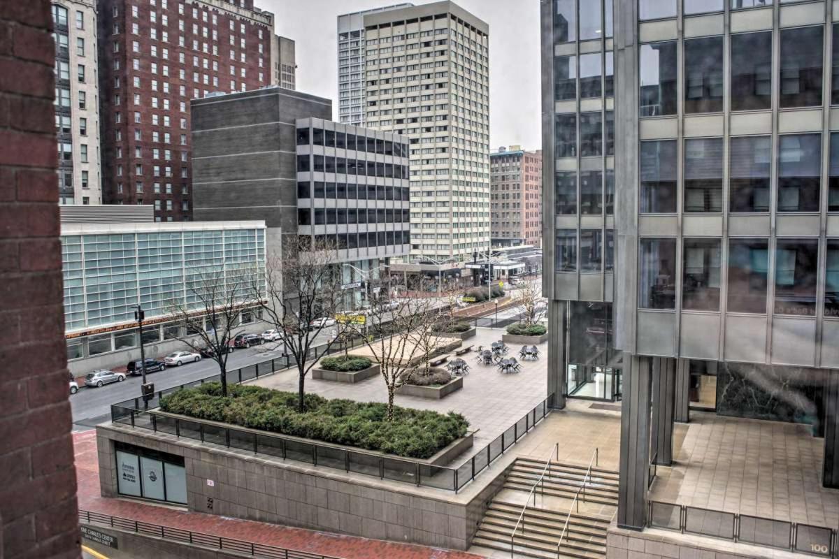 Chase At Lexington St Free Indoor Parking Convention Center Apartment Baltimore Bagian luar foto