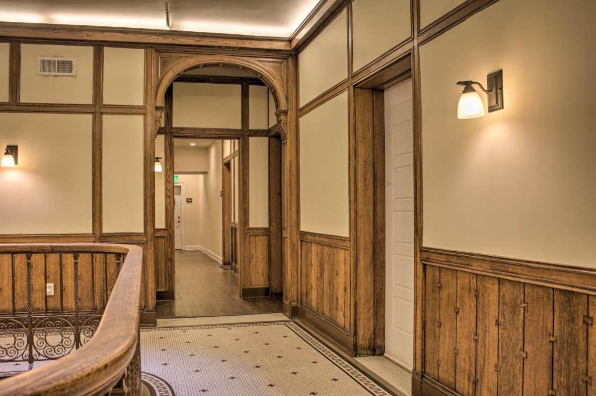 Chase At Lexington St Free Indoor Parking Convention Center Apartment Baltimore Bagian luar foto