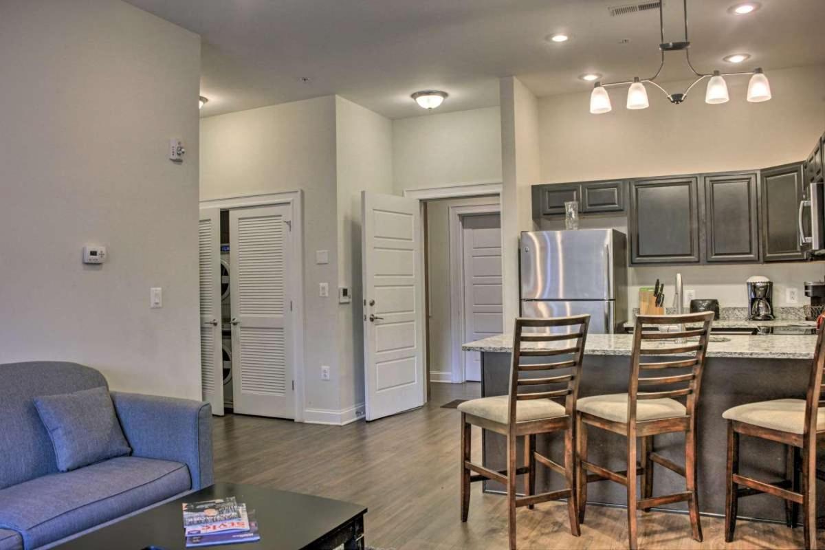 Chase At Lexington St Free Indoor Parking Convention Center Apartment Baltimore Bagian luar foto
